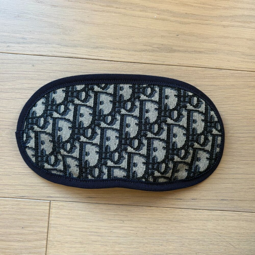 Dior Sleep Eye Mask